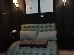 -极光点播影院(天一广场国购店)