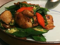 头抽炒秋葵黑豚肉-广州文华东方酒店·江-由辉师傅主理