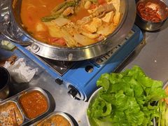 -哈哈碳都·牛肋条无限自助烤肉(台江万达店)