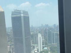 -亚洲国际大酒店·云顶阁旋转自助餐厅