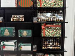 -Laderach 莱德拉(上海环贸iapm店)