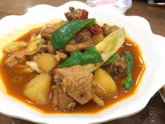 新疆大盘鸡-清真·玛丽亚新疆菜主题餐厅(浙江中路店)