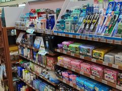 -全家便利店(天目山路三店)