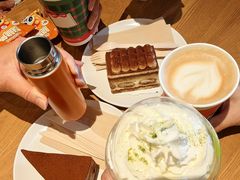 -星巴克(合肥百盛逍遥广场店)