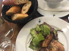 鹅肝配沙拉-Le Comptoir de la Gastronomie