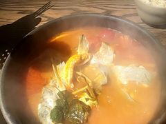 酸汤鱼-毛辣果·酸