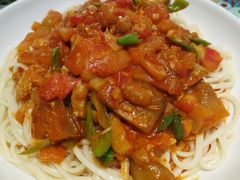 -楼兰古丽·新疆拌面·清真(华阳城店)