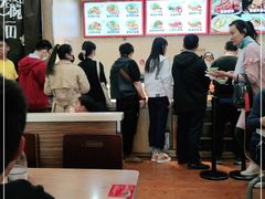 -顺溜·手工刀削面·黑金店(铜锣湾店)