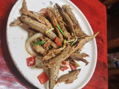 -芦茨金富饭庄·25年老字号·专做稻草鸡