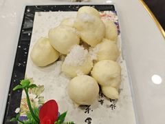-九妹农家大铁锅东北菜(江湾店)