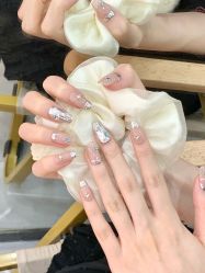 -H12 STAR日式美甲美睫专门店