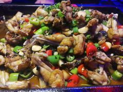 -蛙来哒(湖州东吴银泰百货店)