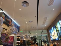 -俏凤凰(美林M·LIVE天地东座店)
