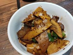 -大碗先生家常湘菜(解放街店)