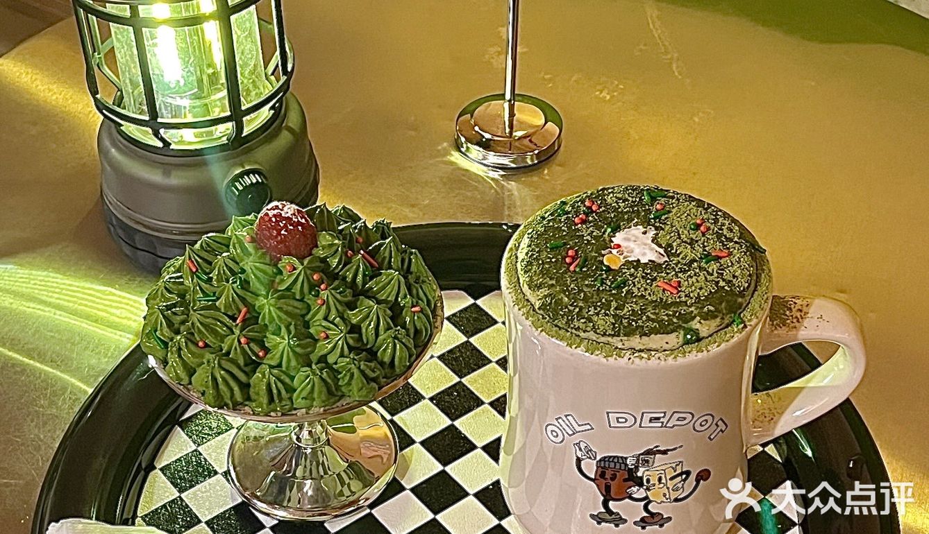 成都玉林！圣诞漂亮咖啡店！！