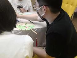 点击看大图 -慢脚印孕产中心(园区国金店)