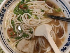 -鑫花溪牛肉米粉(东环大润发店)