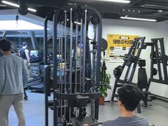 -超鹿运动(达信大厦店)