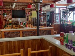 -袁记串串香(泉水轻轨站店)