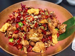 -红东阁东北菜烤肉酒馆(CROSS万象汇店)