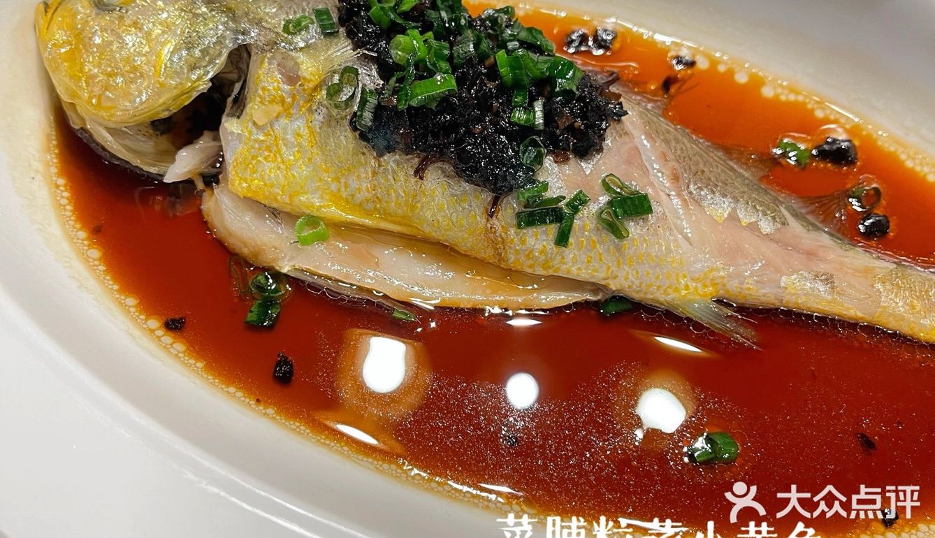 享受餐厅佳肴，大家快来尝尝吧！