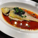 享受餐厅佳肴，大家快来尝尝吧！