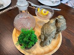 -Chom Cafe and Restaurant