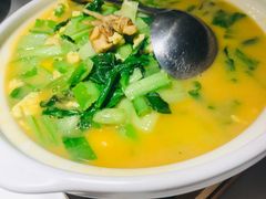 柴鸡蛋煮小白菜-大鸭梨烤鸭(枣园店)