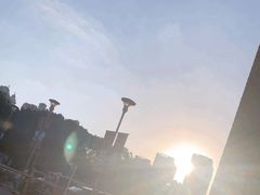 -星巴克臻选(莘庄仲盛店)