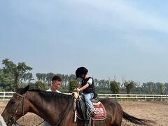 -月河湾马术俱乐部(朝阳店)