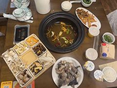 -菌乡缘·野生菌蒸汽鱼火锅(江边夜市店)