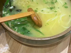 秀才米线-茶花妹子云南餐厅(传媒大学店)