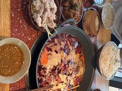 -赵美丽·重庆社区火锅·直营店(火车东站·中豪国际店)