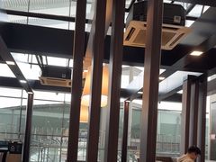 -麦当劳(深圳北站高铁店)