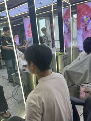 -藤野造型烫发染发