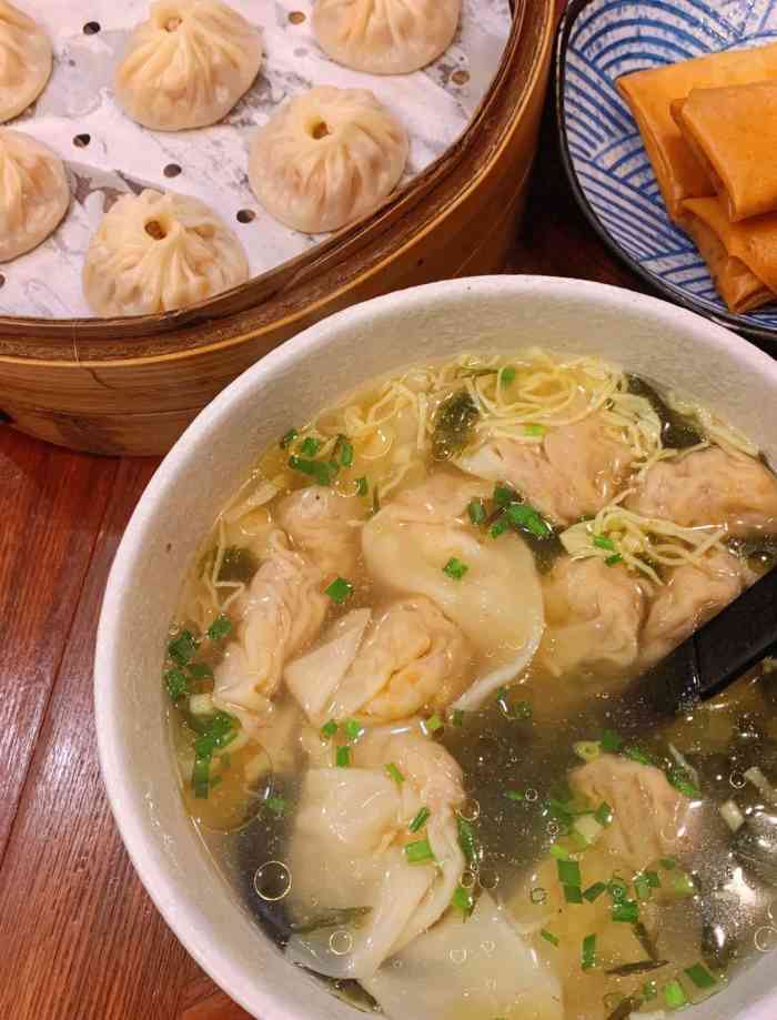 庄氏隆兴·蟹粉面道(南京东路店)-"人气超火爆的一家蟹粉面店,一直被