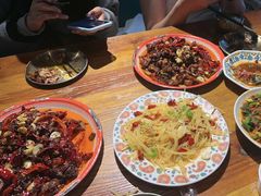 -柴窝堡22号辣子鸡·传承新疆菜