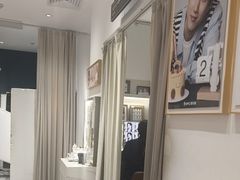 -海马体照相馆(万菱汇店)