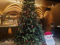 -Mogul Eatery·大亨餐酒馆