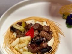 葱烧牛肉粒-东富酒家(龙湖西溪天街店)