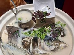 -许爷家·生态湖鲜(徐汇日月光店)
