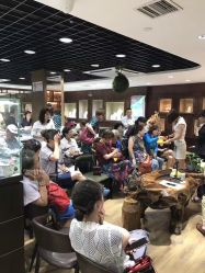 -石古会玉石批发中心