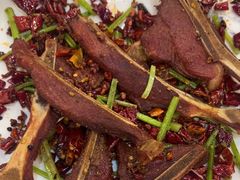 -江城燕子大排档(江汉路步行街店)