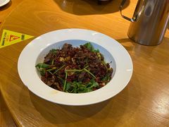 晒辣椒黄牛肉-巢爷老味(东方红店)