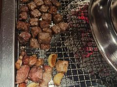 -肉甲韩国木炭烤肉(新壹街1店)
