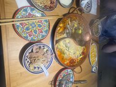 -洱火云南酸菜牛肉火锅(石景山当代商城店)
