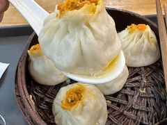 蟹黄小笼汤包-常鲜德乐购迎桂馒头店(麻巷公寓店)