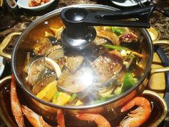 鳗鱼锅-猪啊牛呀羊啊铜盘烤肉(正大广场店)