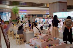 -Mini Muses ·创意手作·陶艺·银饰·团建(芳圆里店)