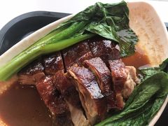 黄金脆皮烧鸭饭-百事佳烧鸭牛腩(上海虹桥站店)